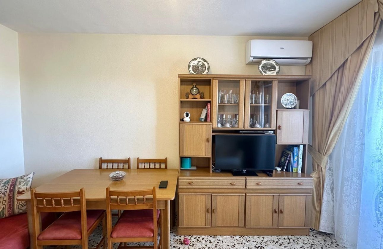 Herverkoop - Appartement -
Torrevieja - Punta Prima
