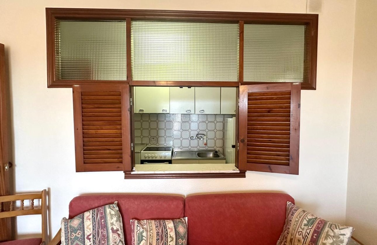 Herverkoop - Appartement -
Torrevieja - Punta Prima