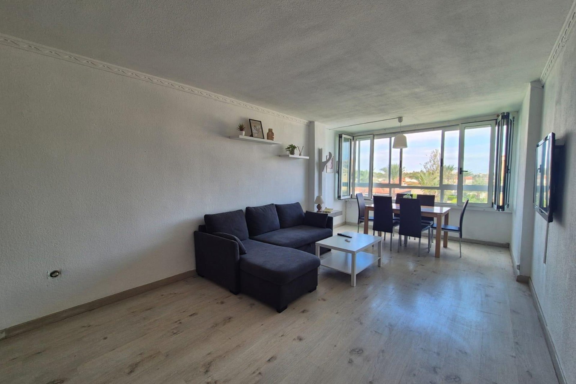 Herverkoop - Appartement -
Torrevieja - Punta Prima