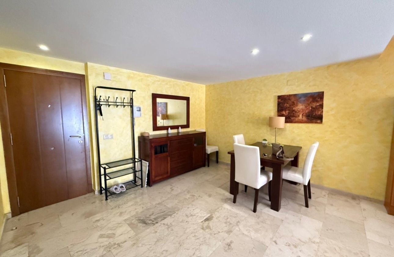 Herverkoop - Appartement -
Torrevieja - Punta Prima