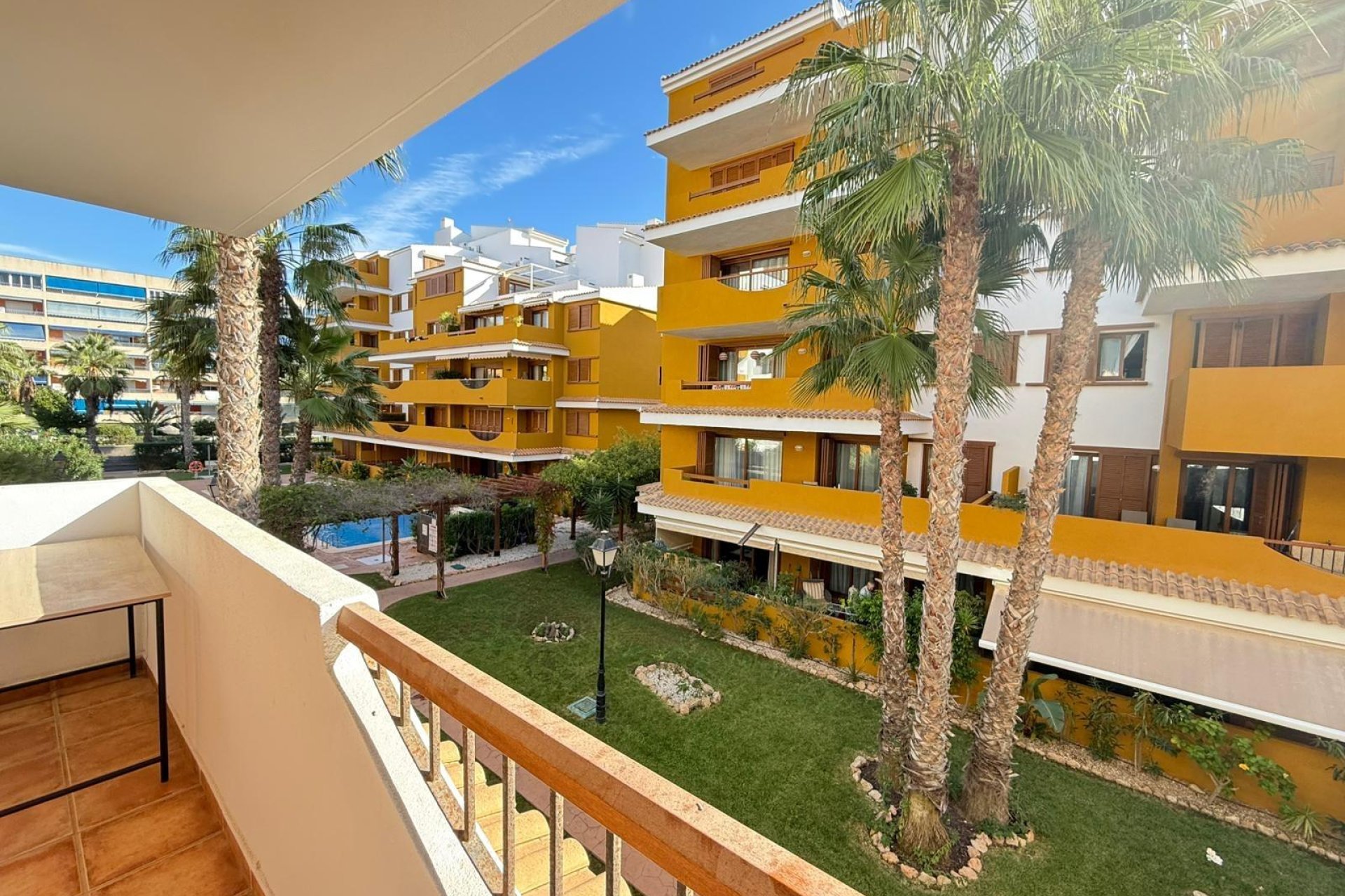 Herverkoop - Appartement -
Torrevieja - Punta Prima