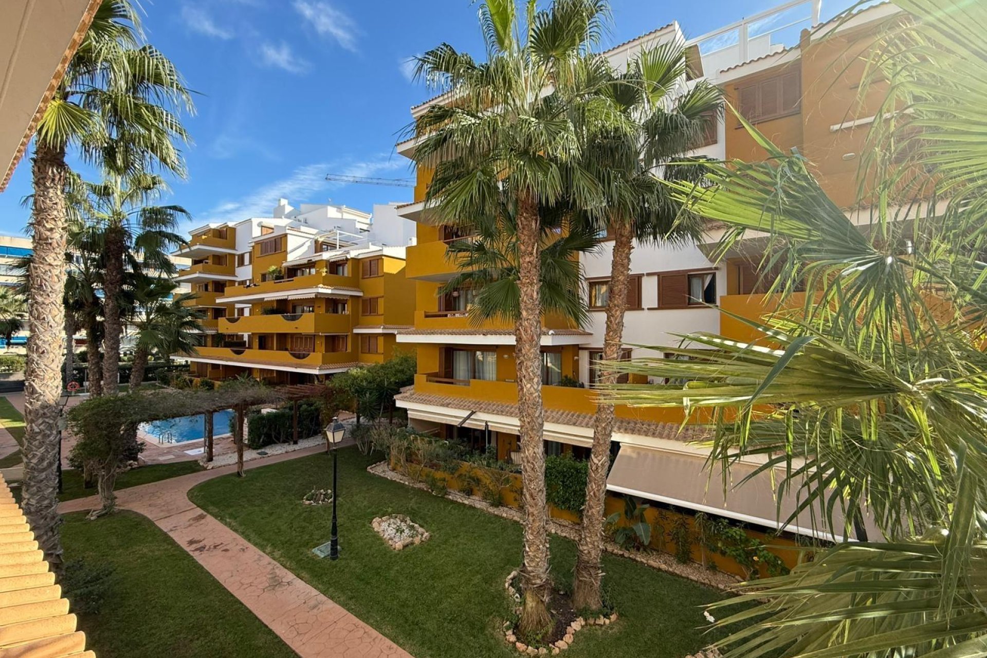 Herverkoop - Appartement -
Torrevieja - Punta Prima