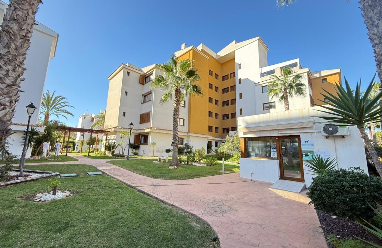 Herverkoop - Appartement -
Torrevieja - Punta Prima