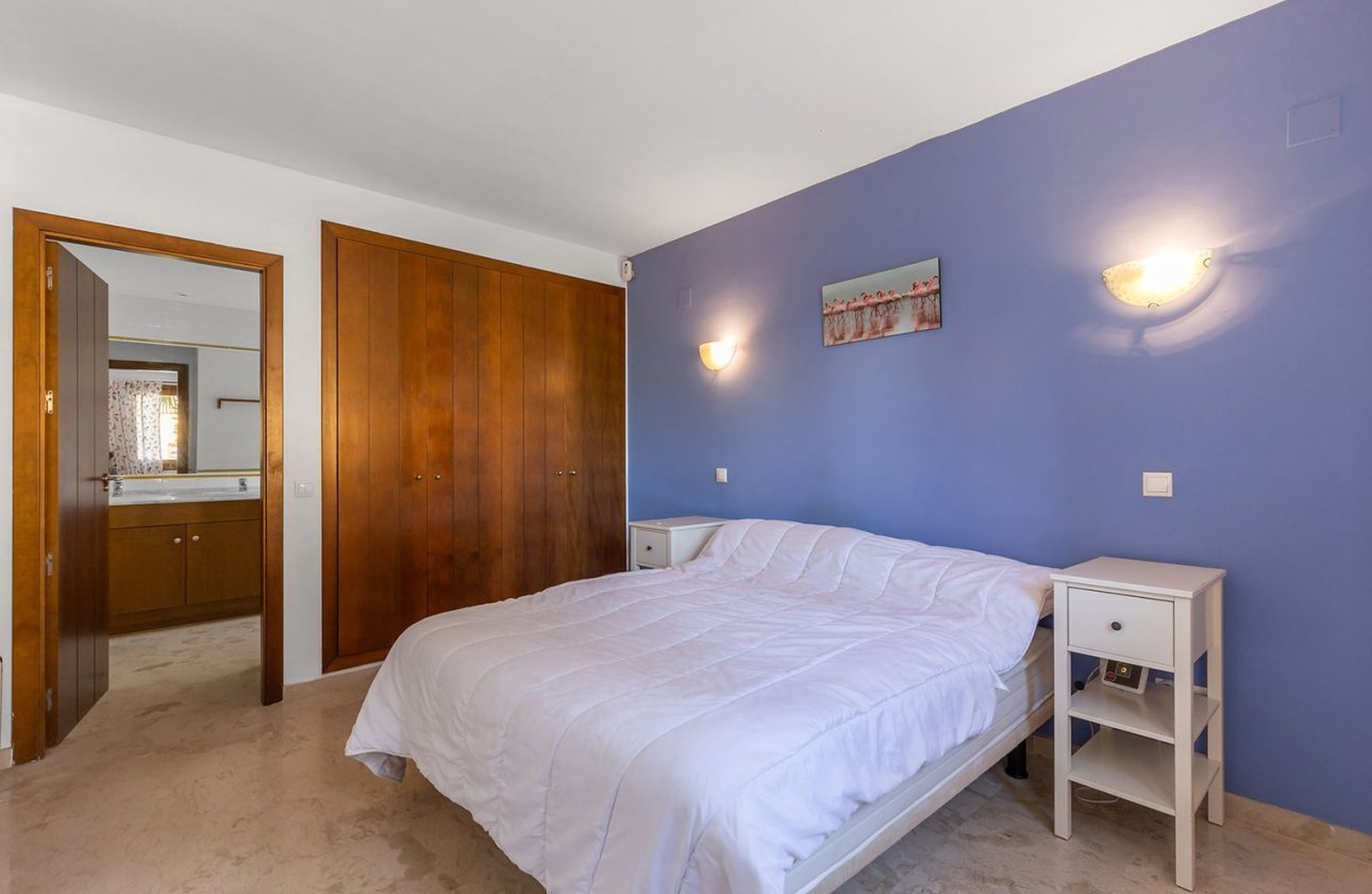 Herverkoop - Appartement -
Torrevieja - Punta Prima