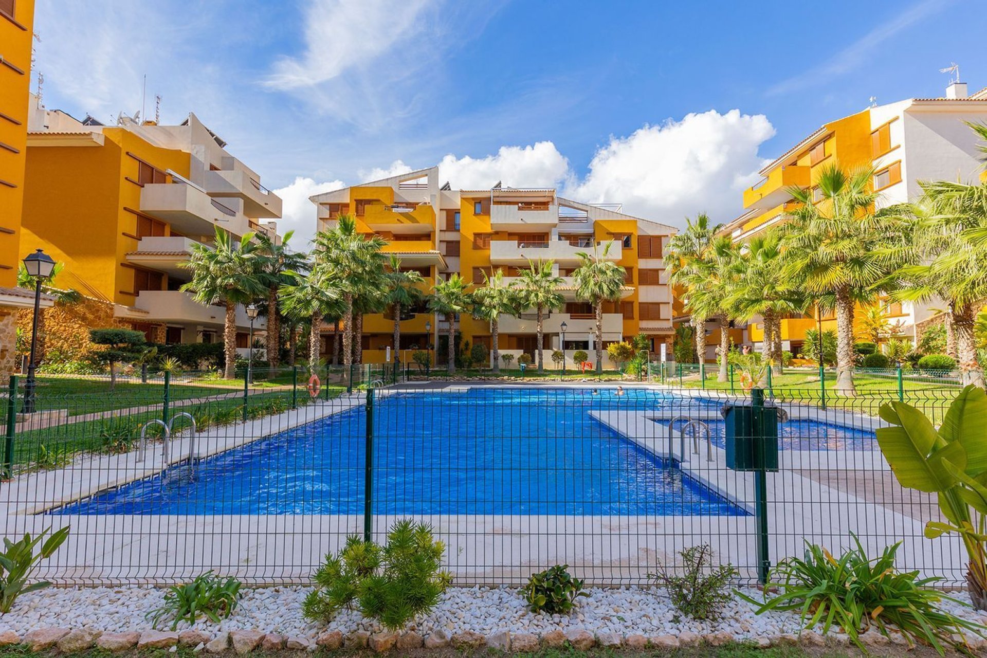 Herverkoop - Appartement -
Torrevieja - Punta Prima