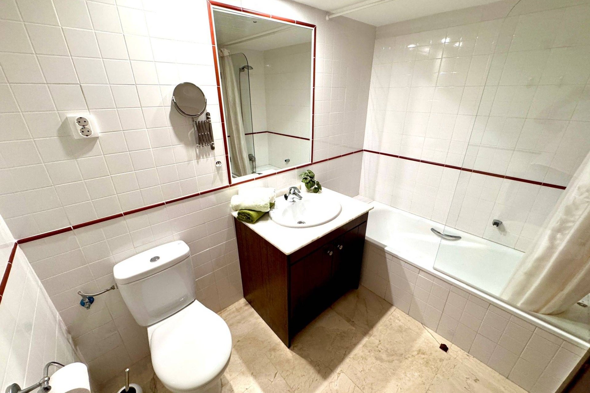 Herverkoop - Appartement -
Torrevieja - Punta Prima