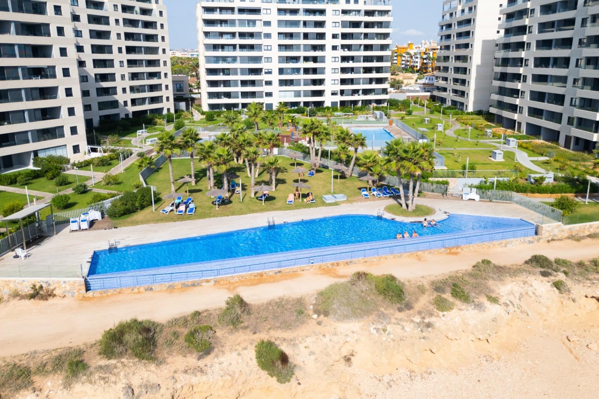 Herverkoop - Appartement -
Torrevieja - Punta Prima