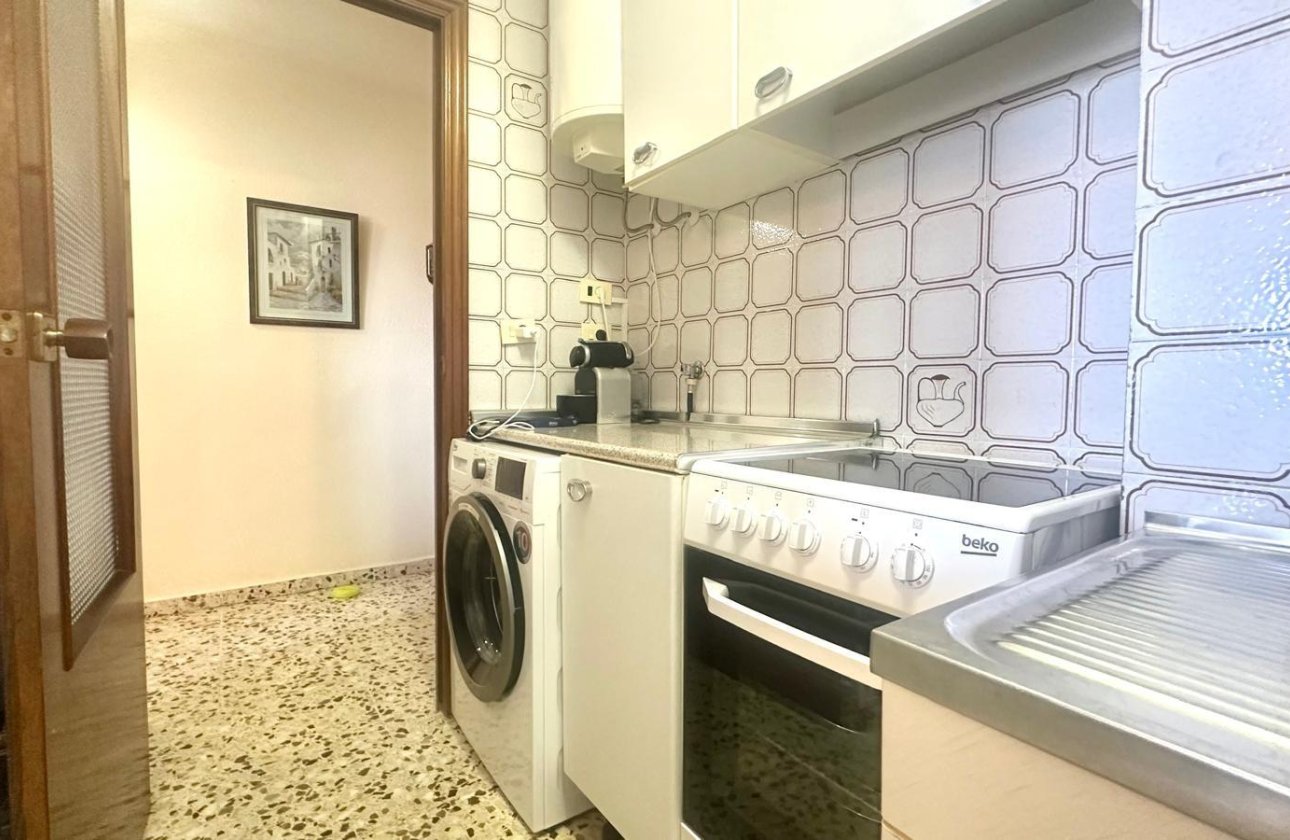 Herverkoop - Appartement -
Torrevieja - Punta Prima