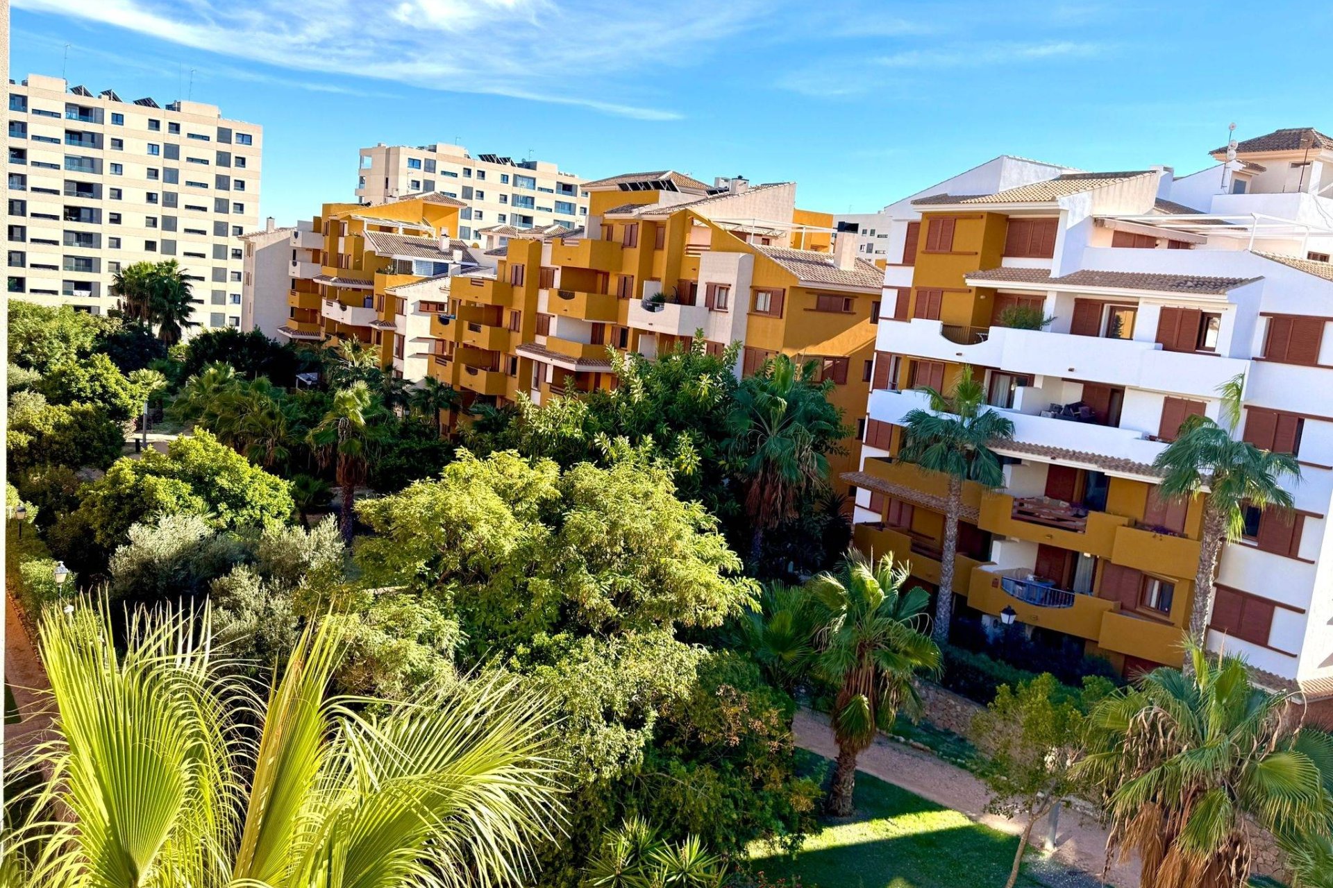 Herverkoop - Appartement -
Torrevieja - Punta Prima