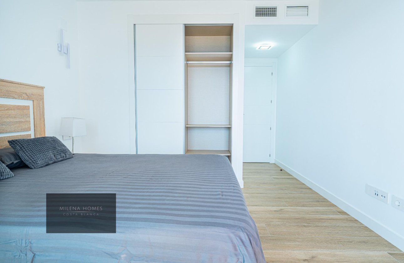 Herverkoop - Appartement -
Torrevieja - Punta Prima