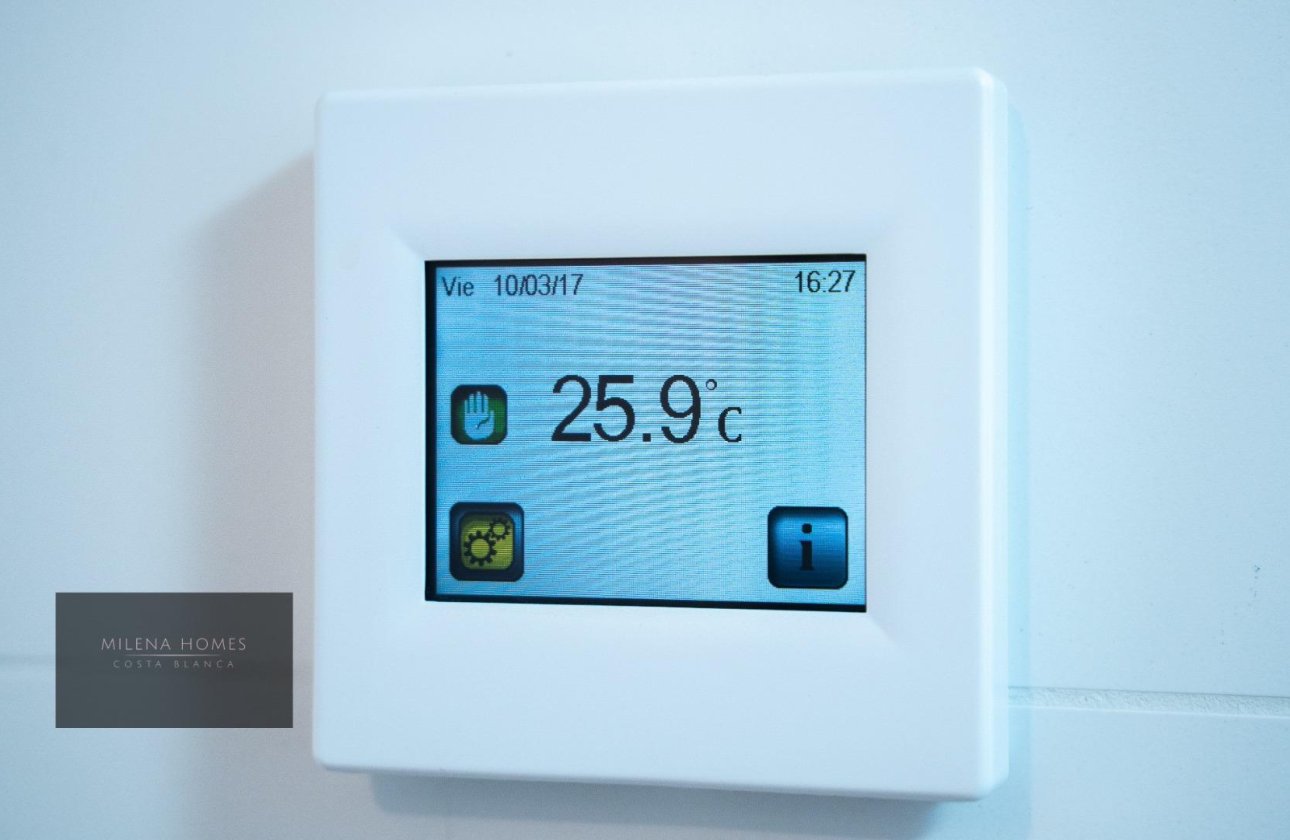 Herverkoop - Appartement -
Torrevieja - Punta Prima