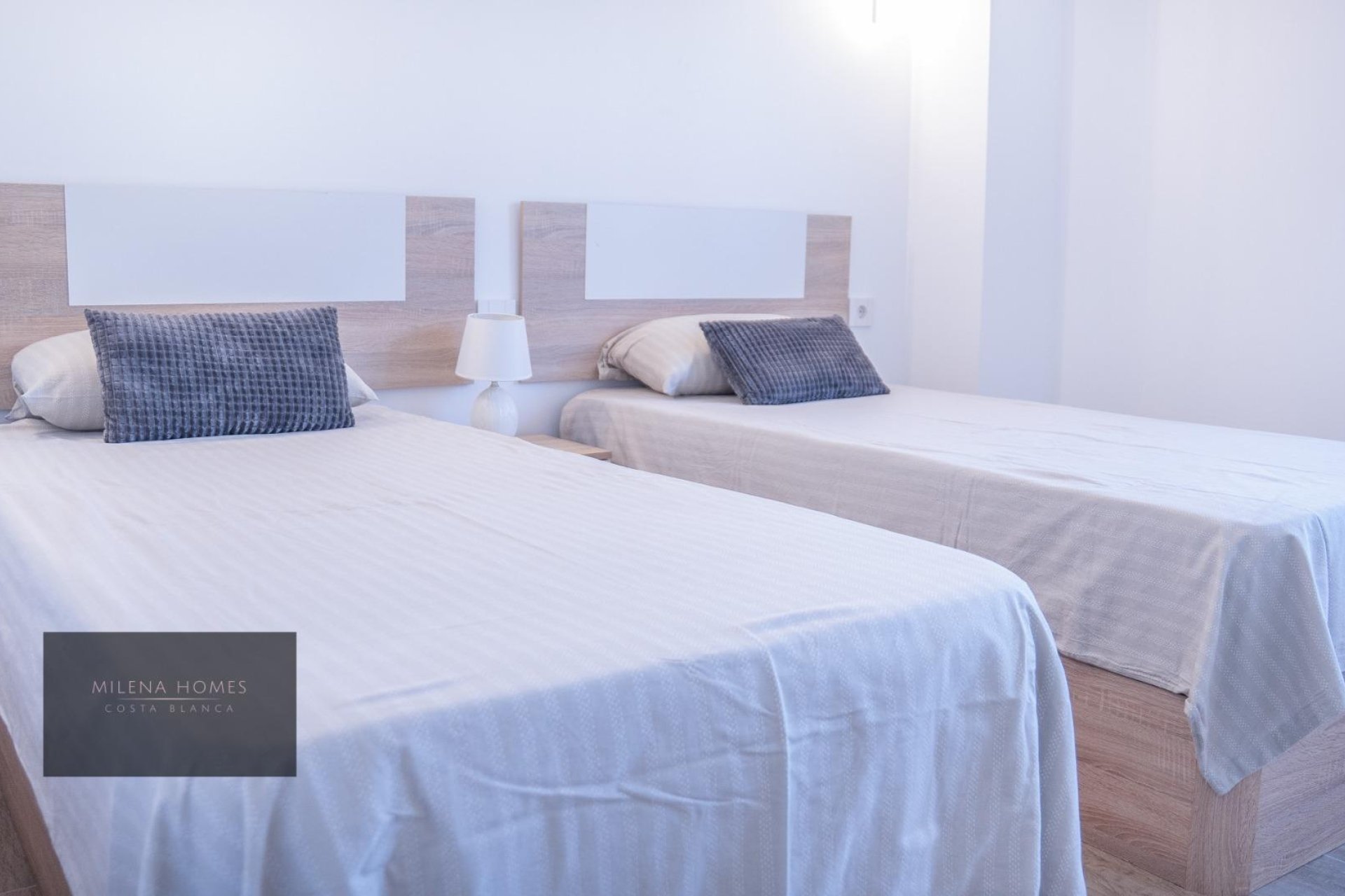 Herverkoop - Appartement -
Torrevieja - Punta Prima