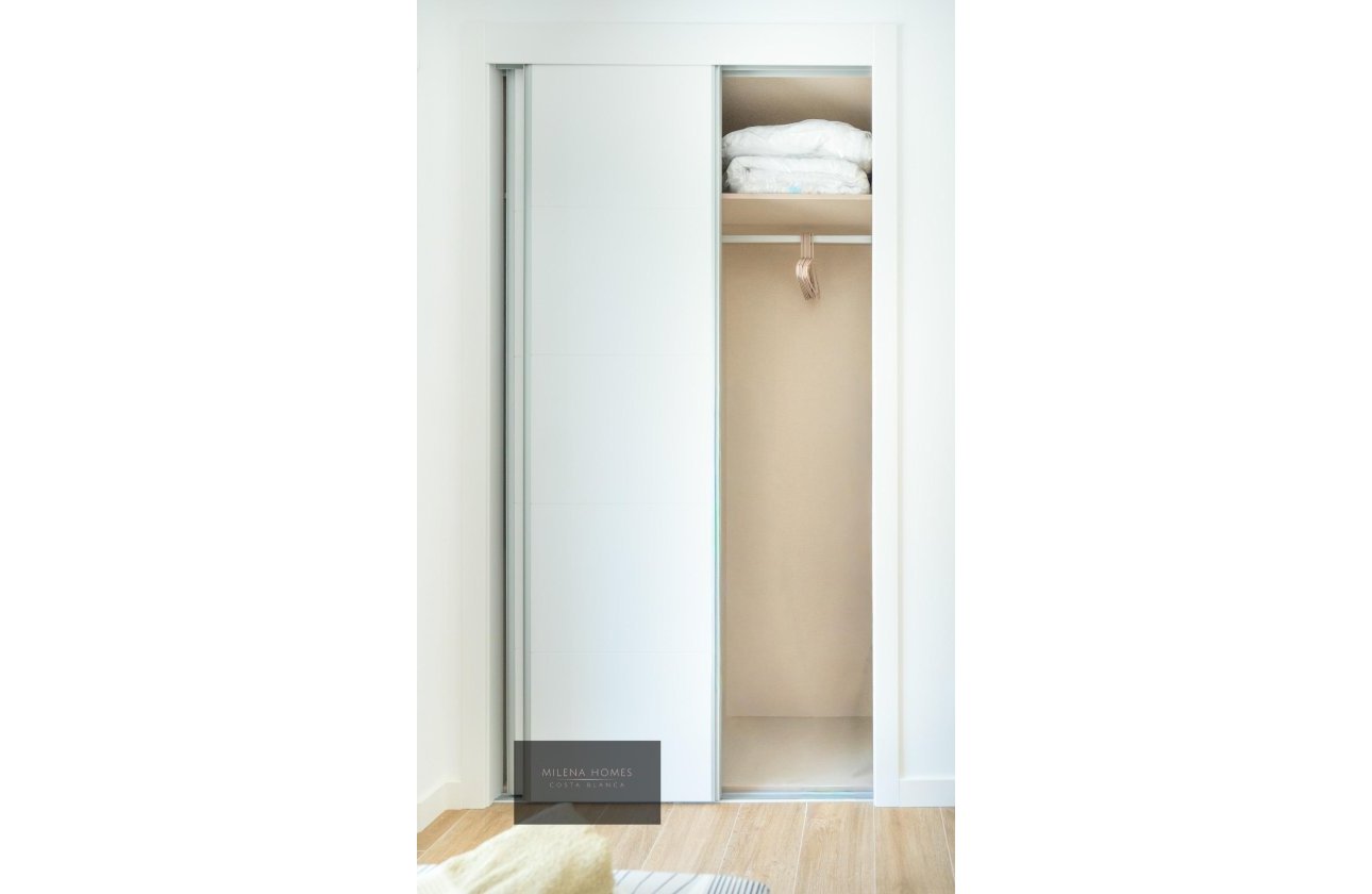 Herverkoop - Appartement -
Torrevieja - Punta Prima