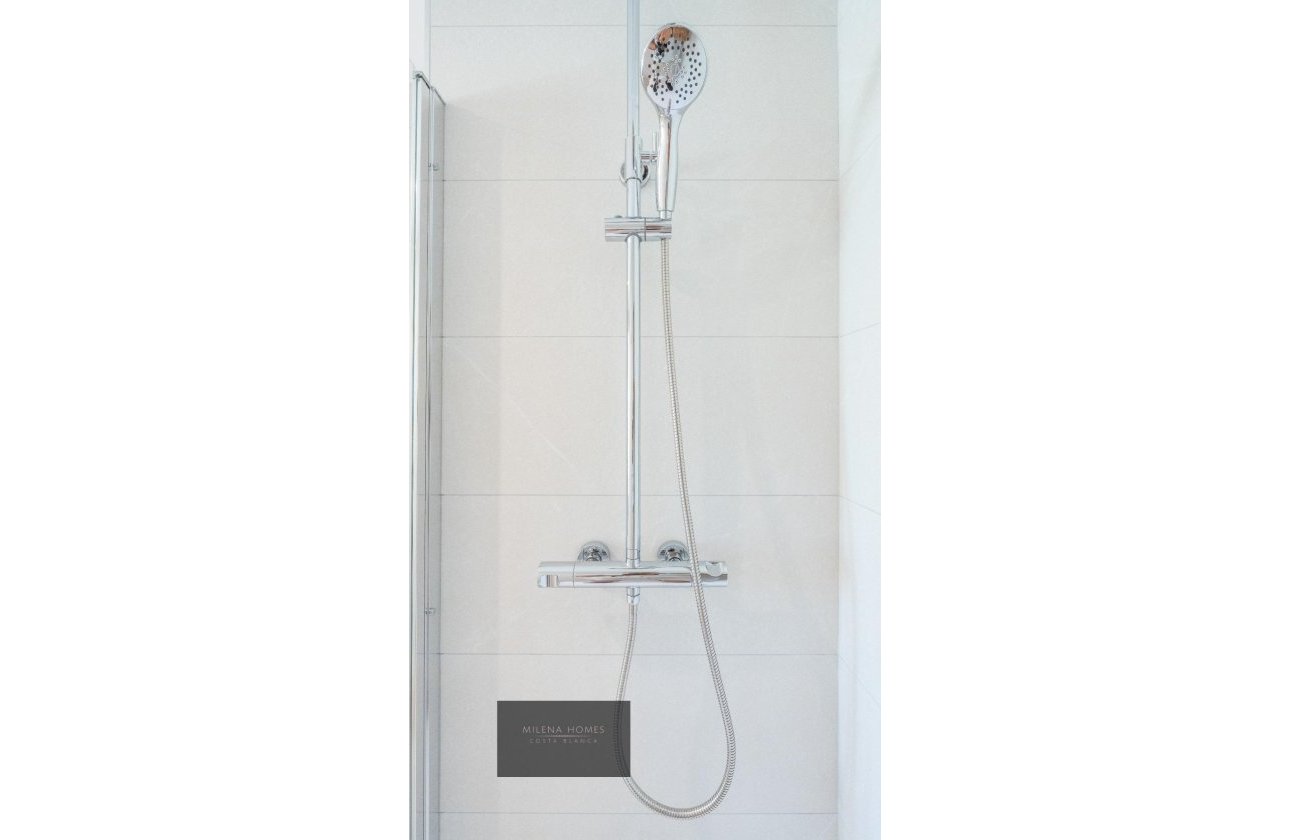 Herverkoop - Appartement -
Torrevieja - Punta Prima