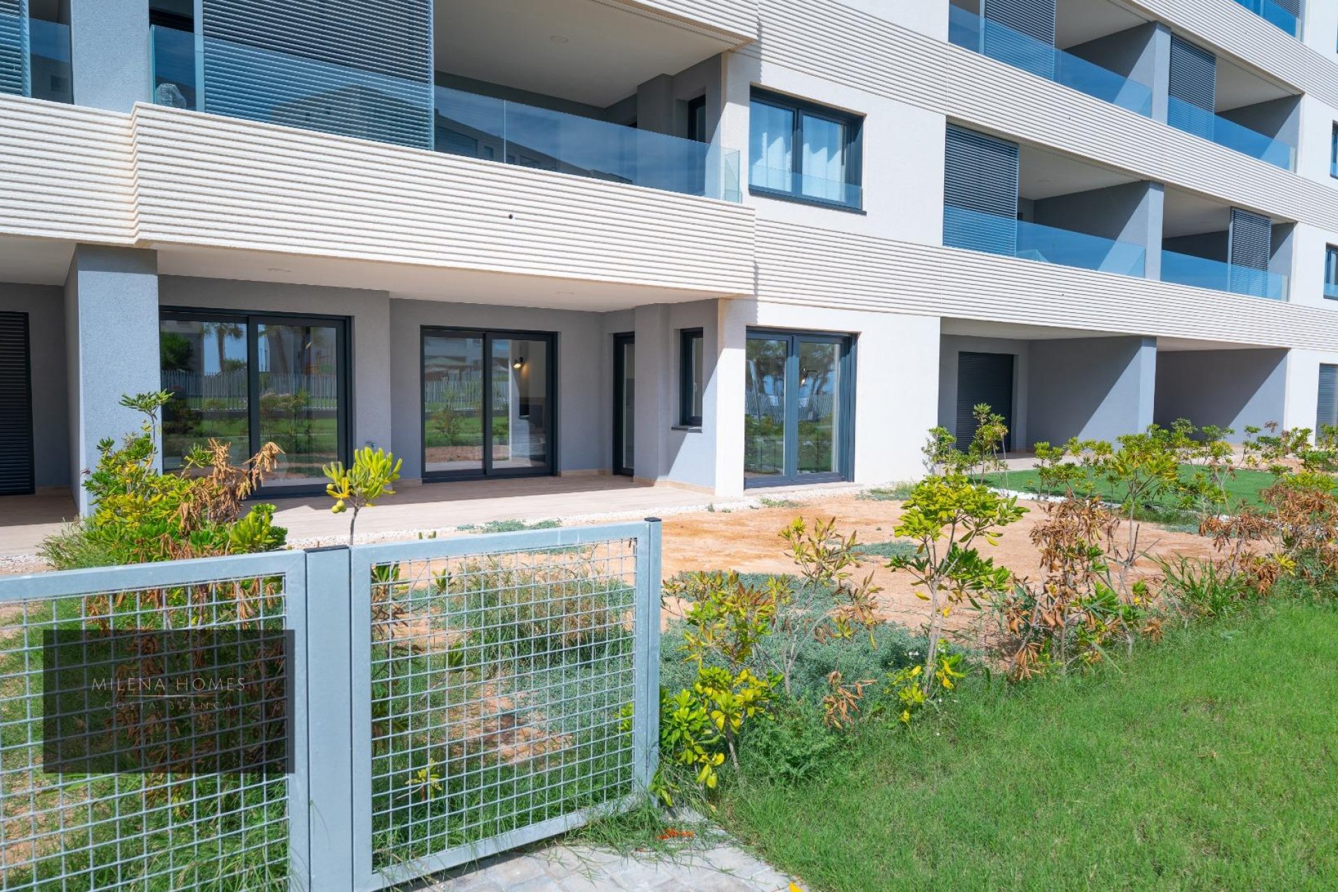 Herverkoop - Appartement -
Torrevieja - Punta Prima