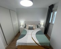 Herverkoop - Appartement -
Torrevieja - Punta Prima