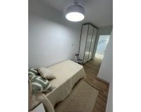 Herverkoop - Appartement -
Torrevieja - Punta Prima