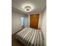 Herverkoop - Appartement -
Torrevieja - Punta Prima