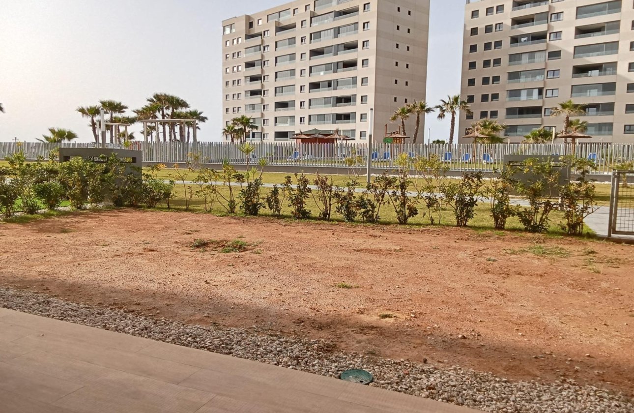 Herverkoop - Appartement -
Torrevieja - Punta Prima