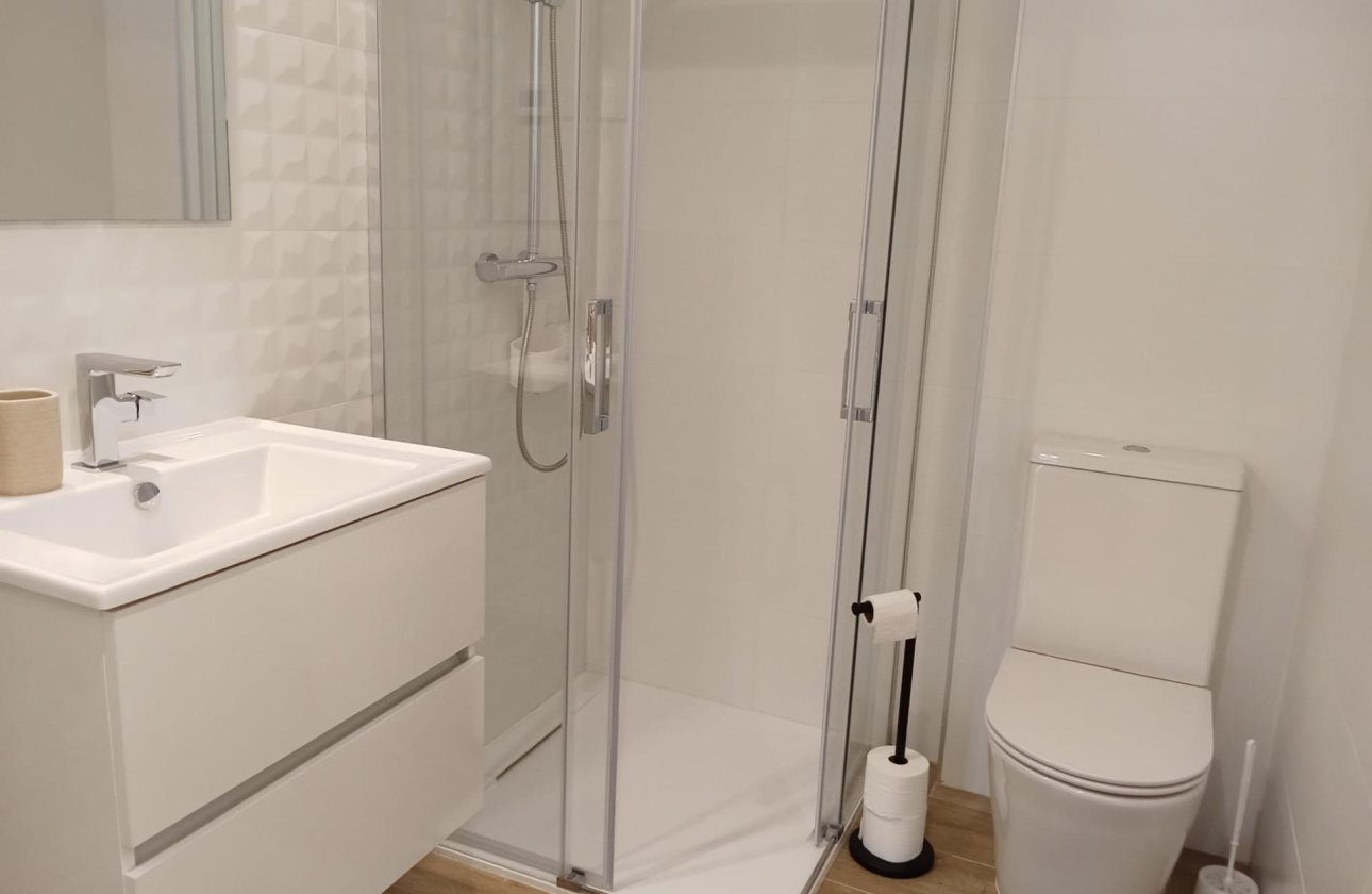 Herverkoop - Appartement -
Torrevieja - Punta Prima