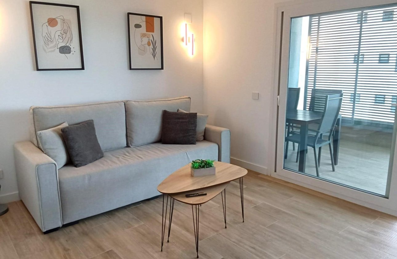 Herverkoop - Appartement -
Torrevieja - Punta Prima