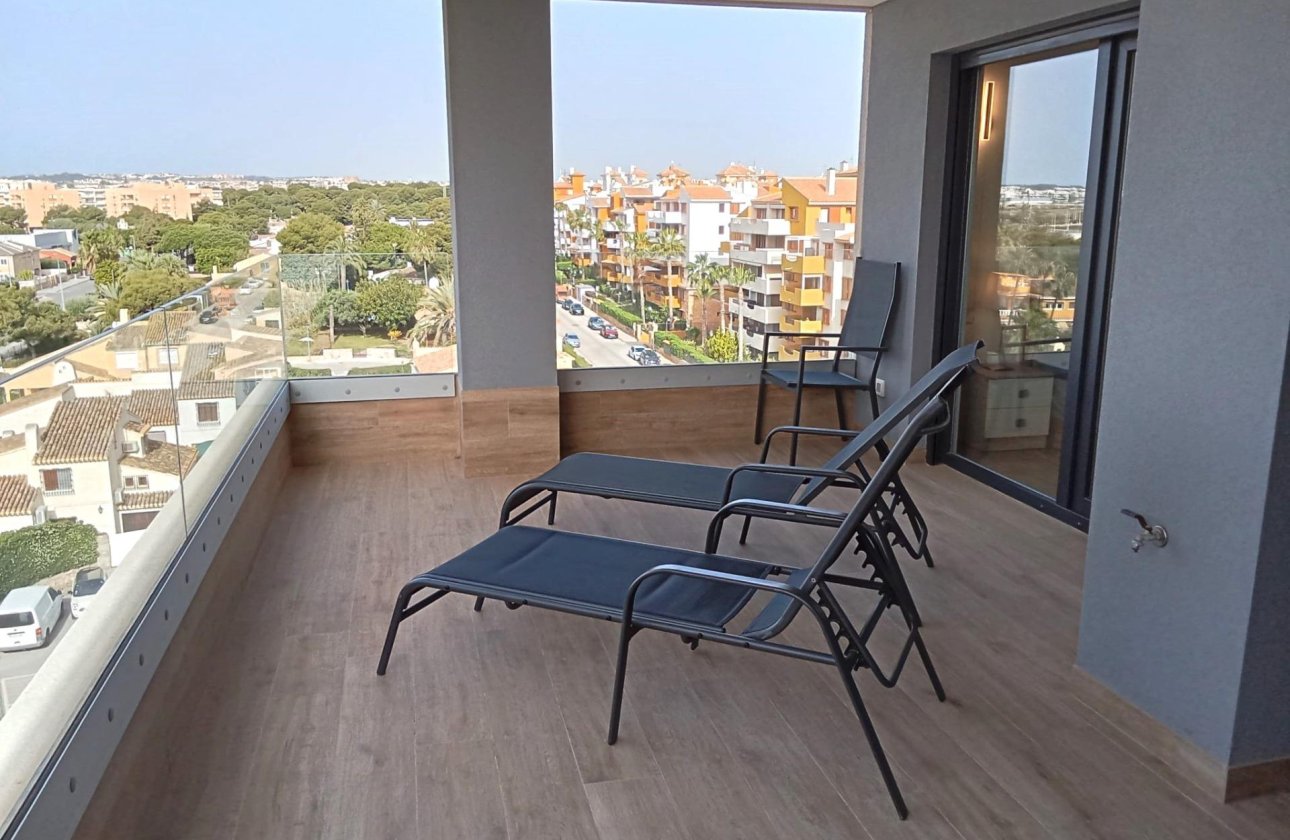 Herverkoop - Appartement -
Torrevieja - Punta Prima
