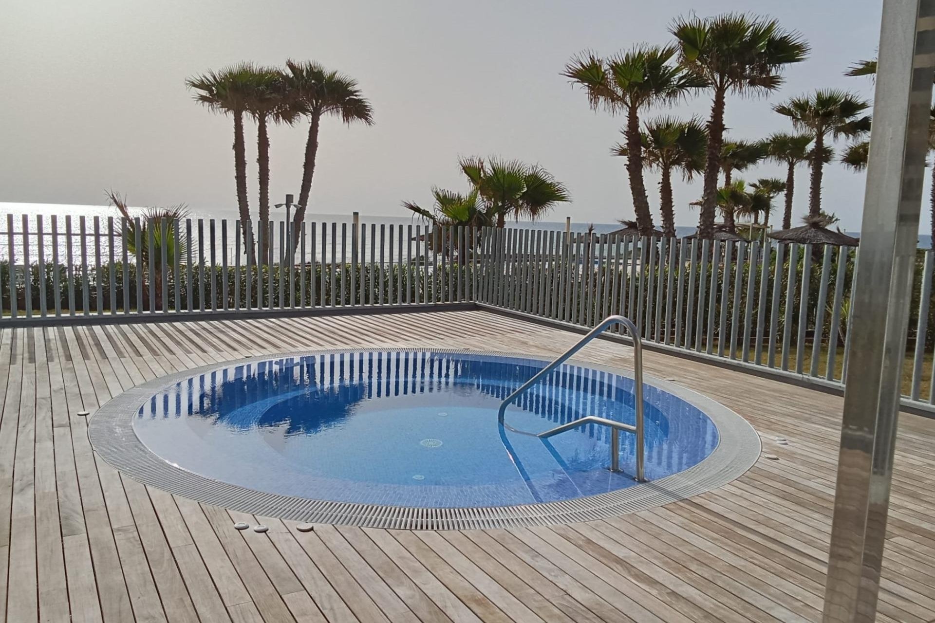 Herverkoop - Appartement -
Torrevieja - Punta Prima