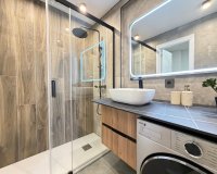 Herverkoop - Appartement -
Torrevieja - Punta Prima