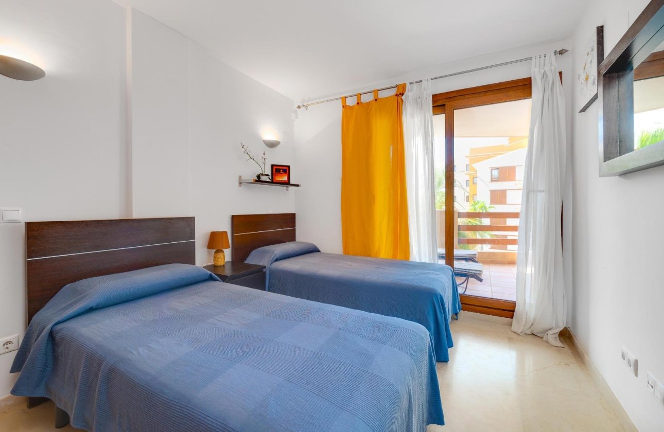 Herverkoop - Appartement -
Torrevieja - Punta Prima