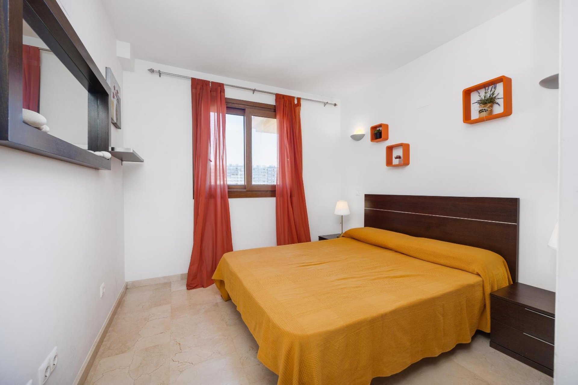 Herverkoop - Appartement -
Torrevieja - Punta Prima