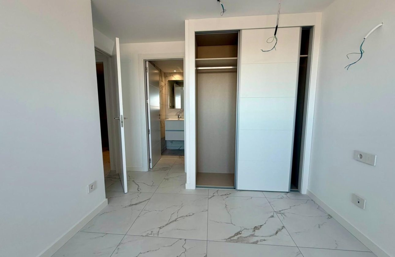 Herverkoop - Appartement -
Torrevieja - Punta Prima