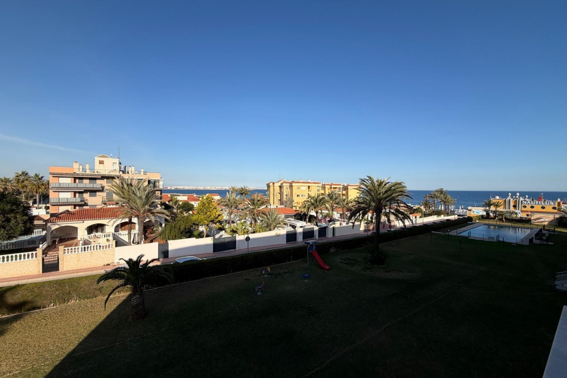 Herverkoop - Appartement -
Torrevieja - Punta Prima