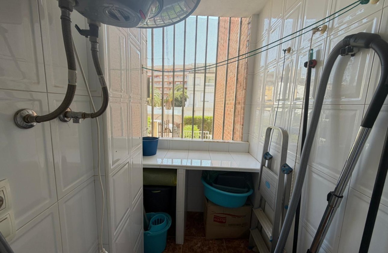 Herverkoop - Appartement -
Torrevieja - Punta Prima