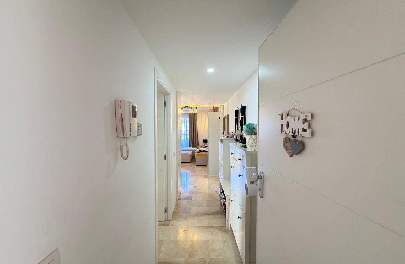 Herverkoop - Appartement -
Torrevieja - Punta Prima