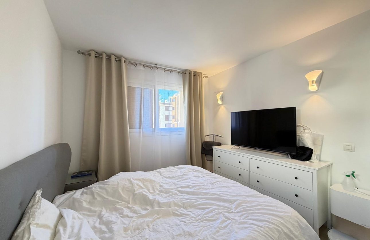 Herverkoop - Appartement -
Torrevieja - Punta Prima