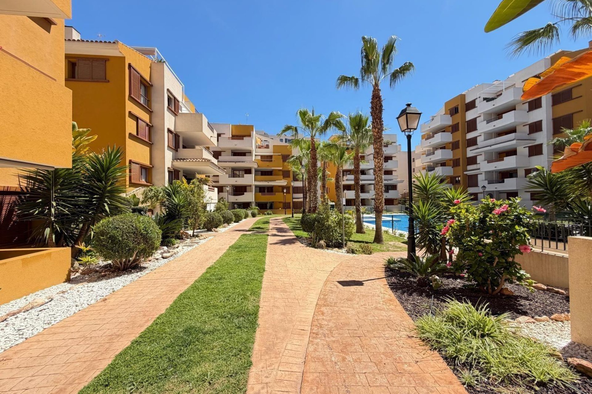 Herverkoop - Appartement -
Torrevieja - Punta Prima