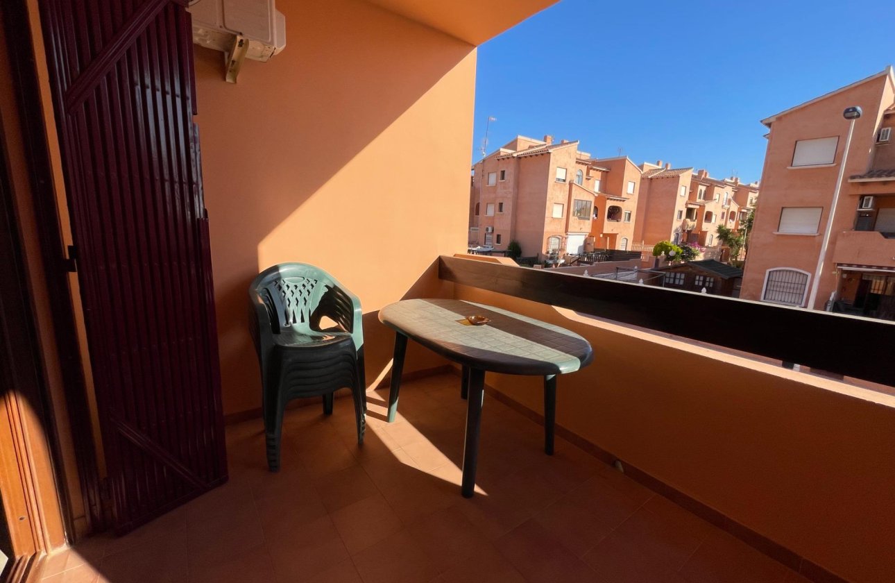 Herverkoop - Appartement -
Torrevieja - Rosaleda-los Frutales