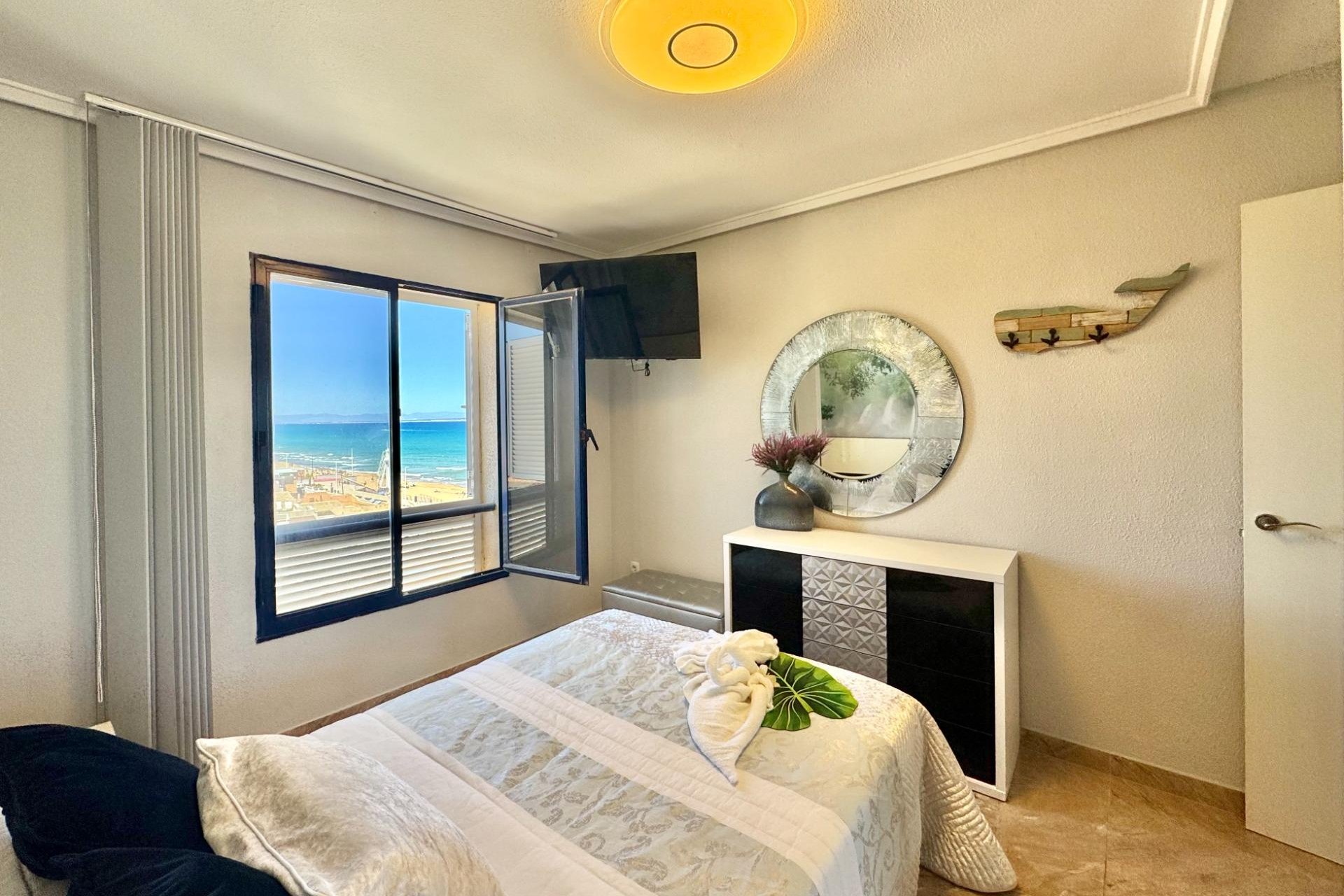Herverkoop - Appartement -
Torrevieja - Torre La Mata