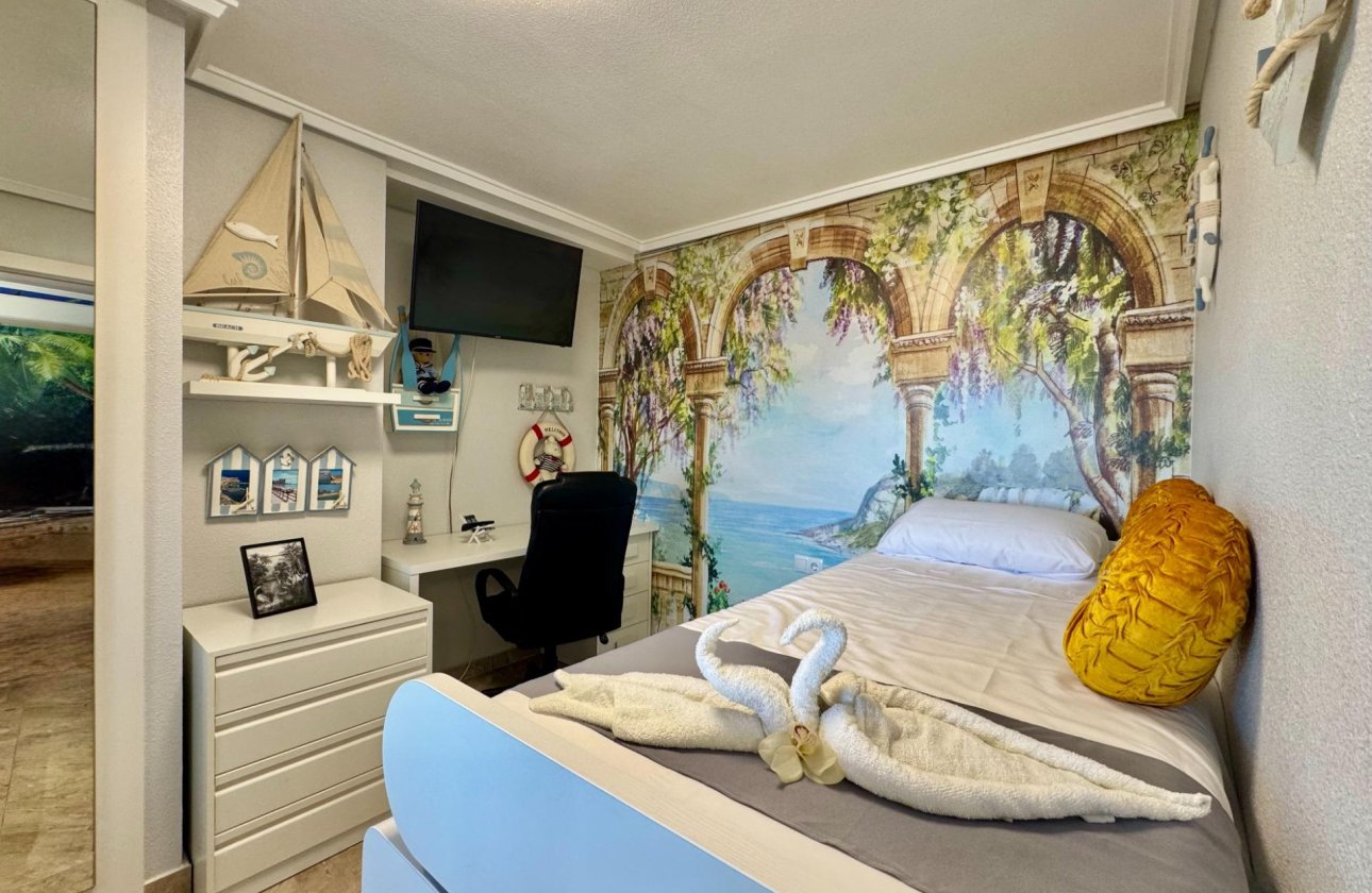 Herverkoop - Appartement -
Torrevieja - Torre La Mata