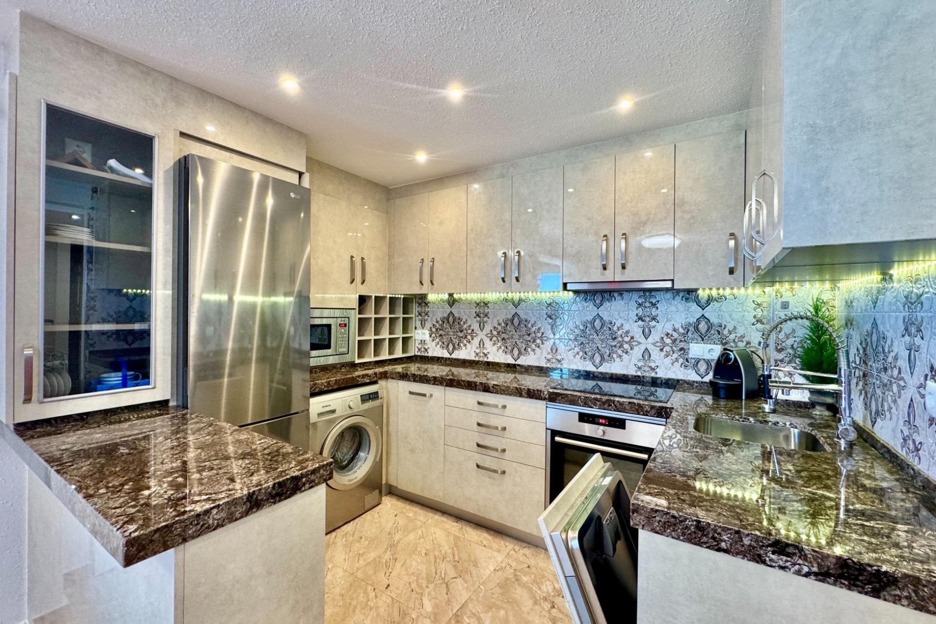 Herverkoop - Appartement -
Torrevieja - Torre La Mata