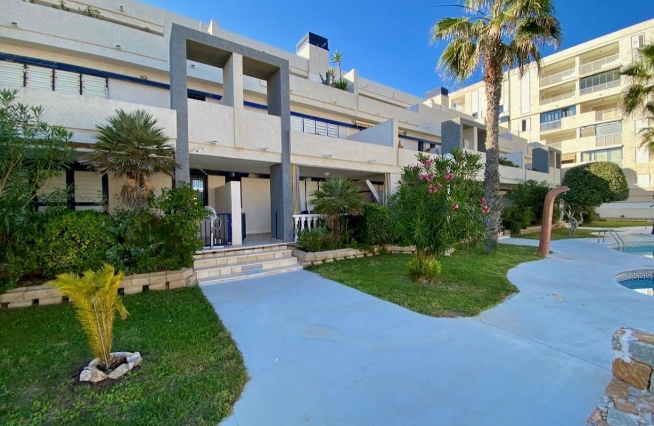 Herverkoop - Appartement -
Torrevieja - Torre La Mata