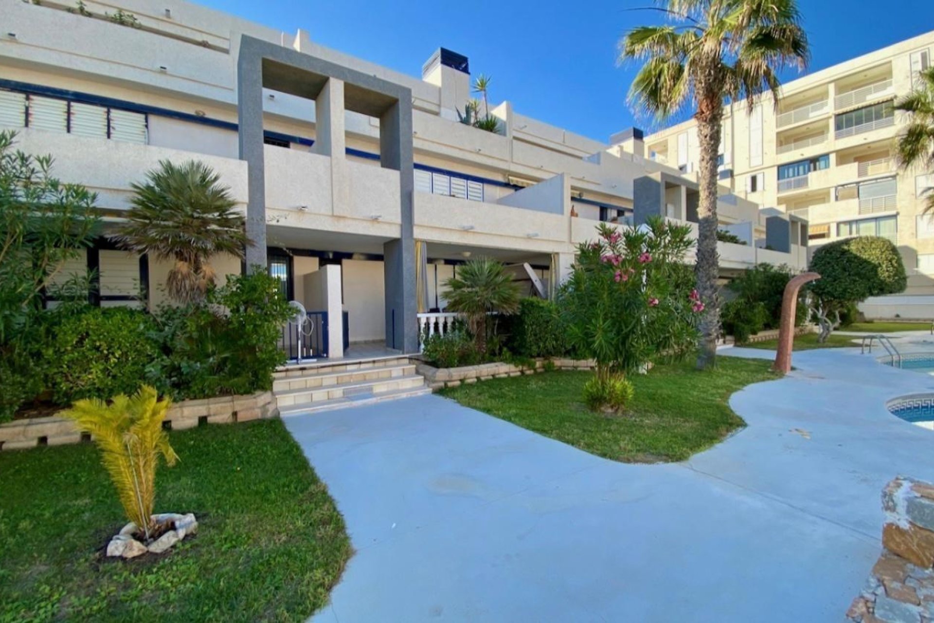 Herverkoop - Appartement -
Torrevieja - Torre La Mata