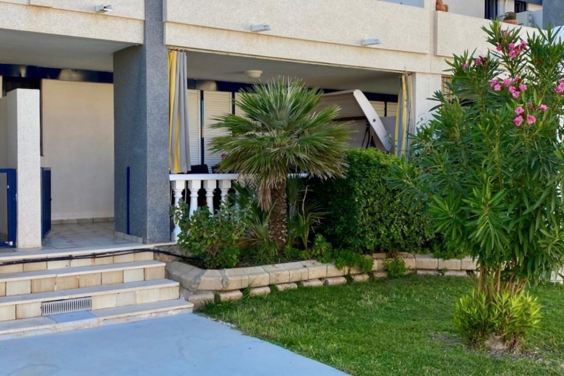 Herverkoop - Appartement -
Torrevieja - Torre La Mata