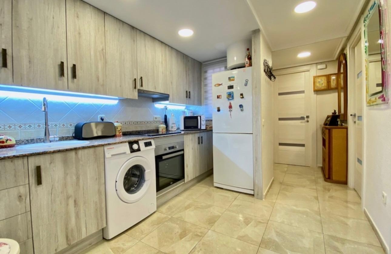 Herverkoop - Appartement -
Torrevieja - Torre La Mata