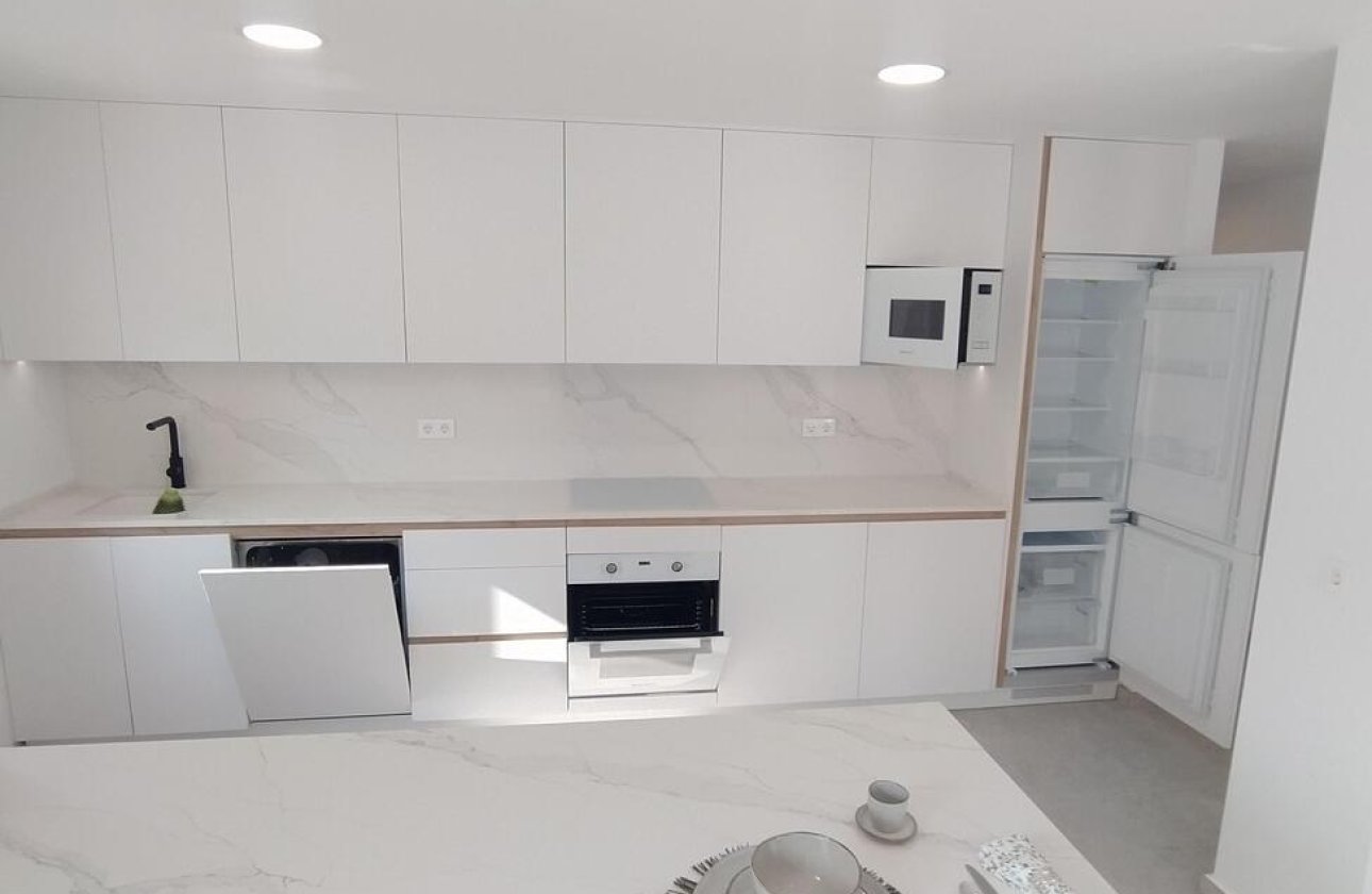 Herverkoop - Appartement -
Torrevieja - Torreblanca