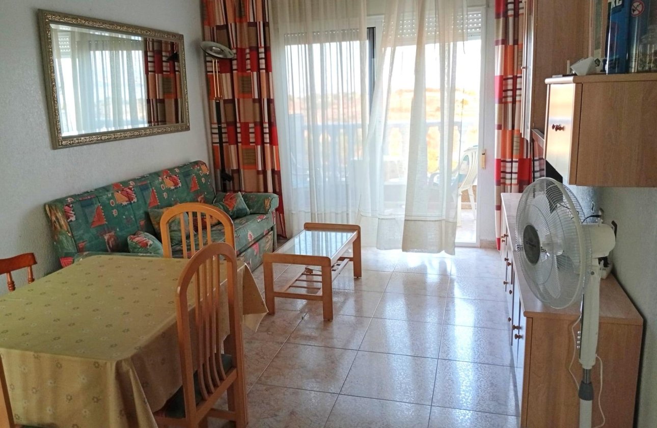 Herverkoop - Appartement -
Torrevieja - Torreblanca