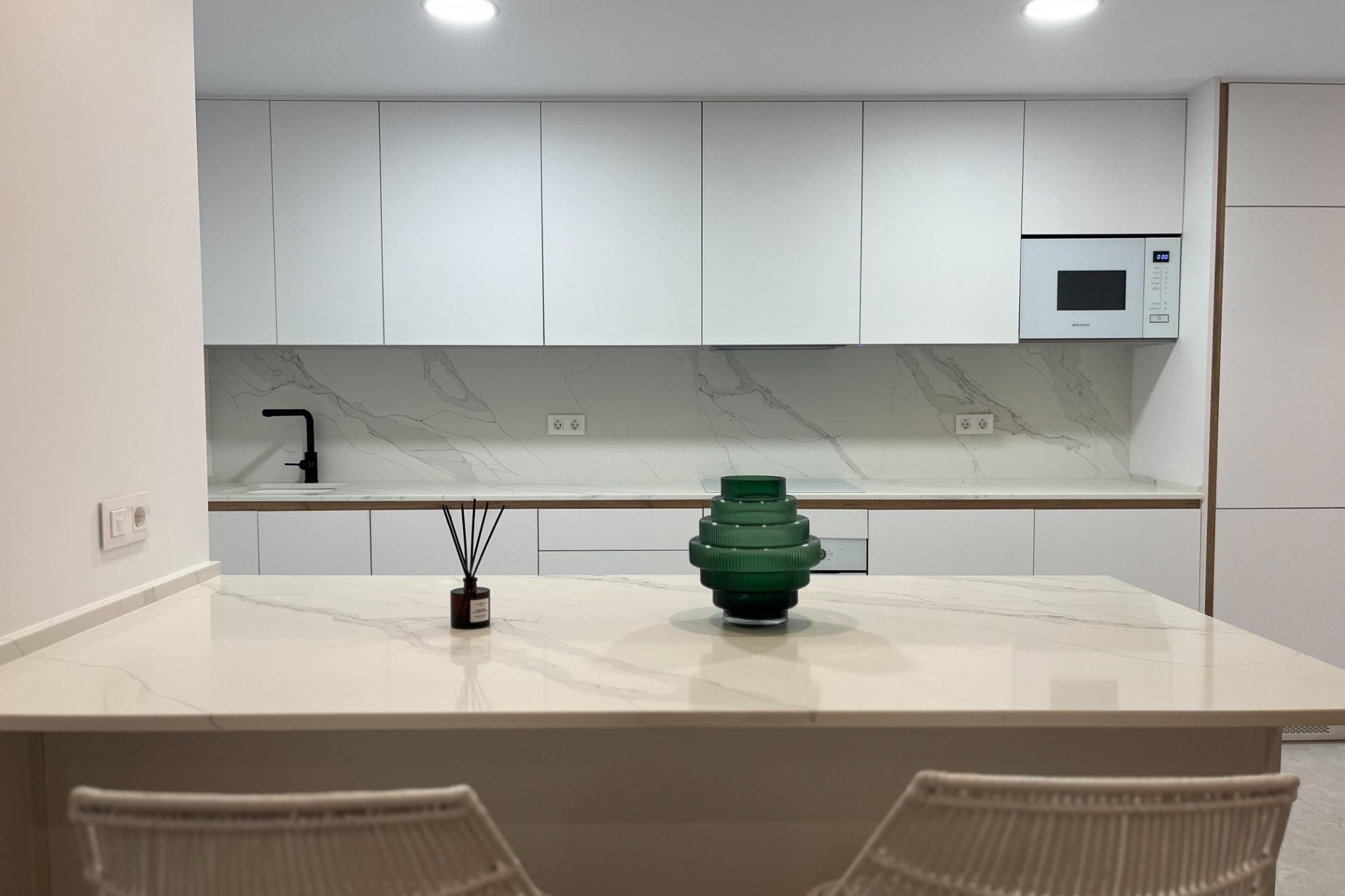 Herverkoop - Appartement -
Torrevieja - Torreblanca