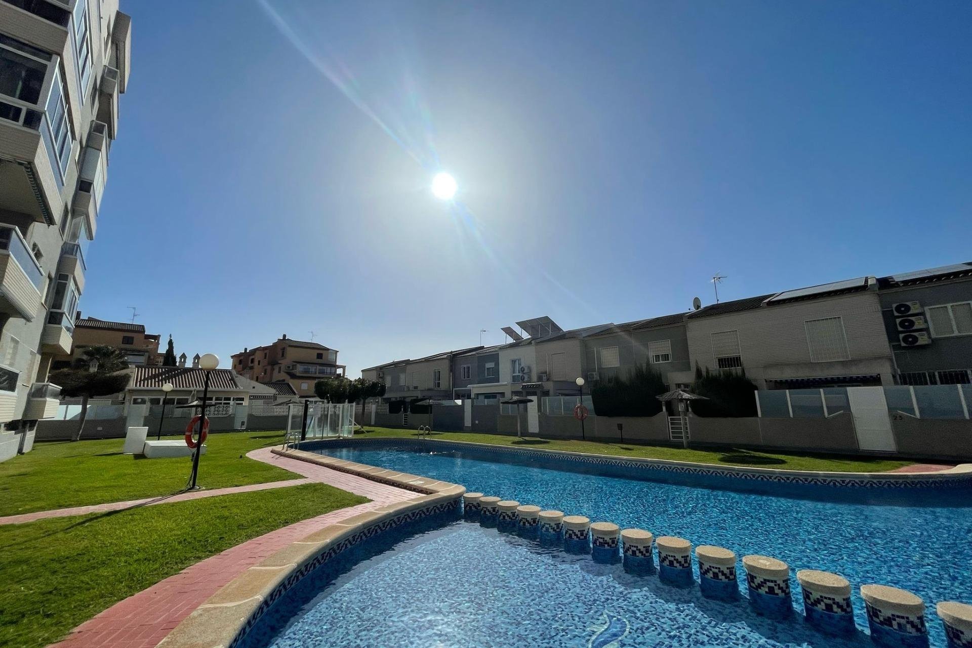 Herverkoop - Appartement -
Torrevieja - Torreblanca