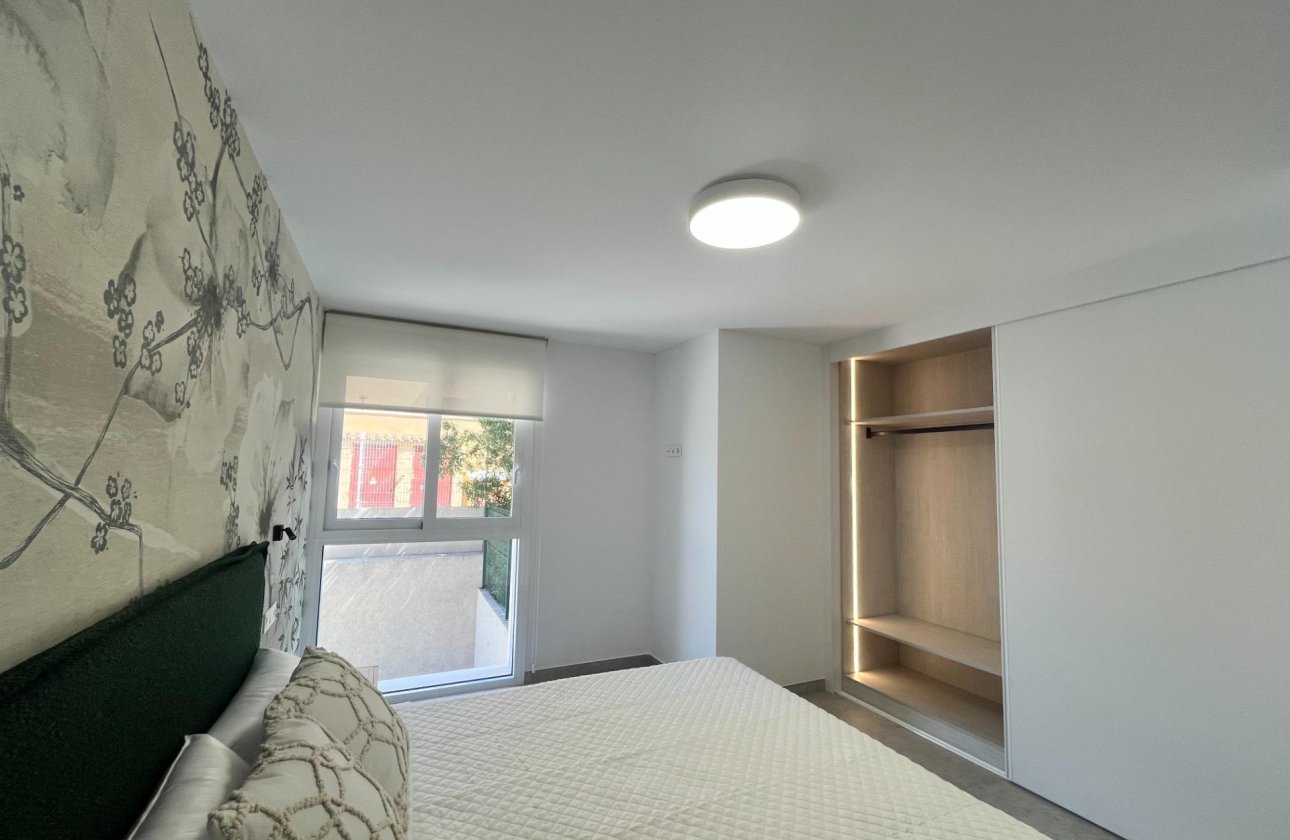 Herverkoop - Appartement -
Torrevieja - Torreblanca