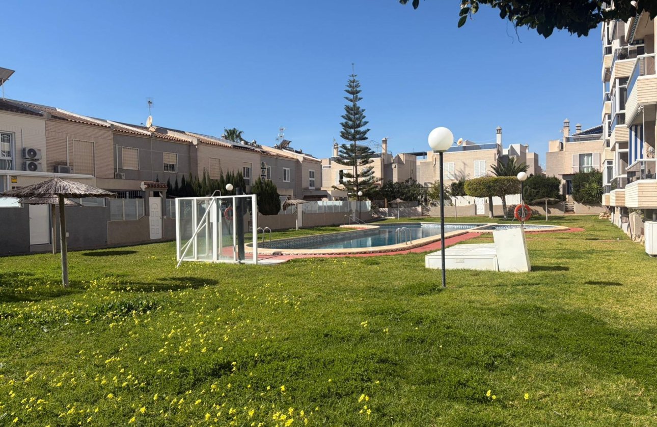 Herverkoop - Appartement -
Torrevieja - Torreblanca